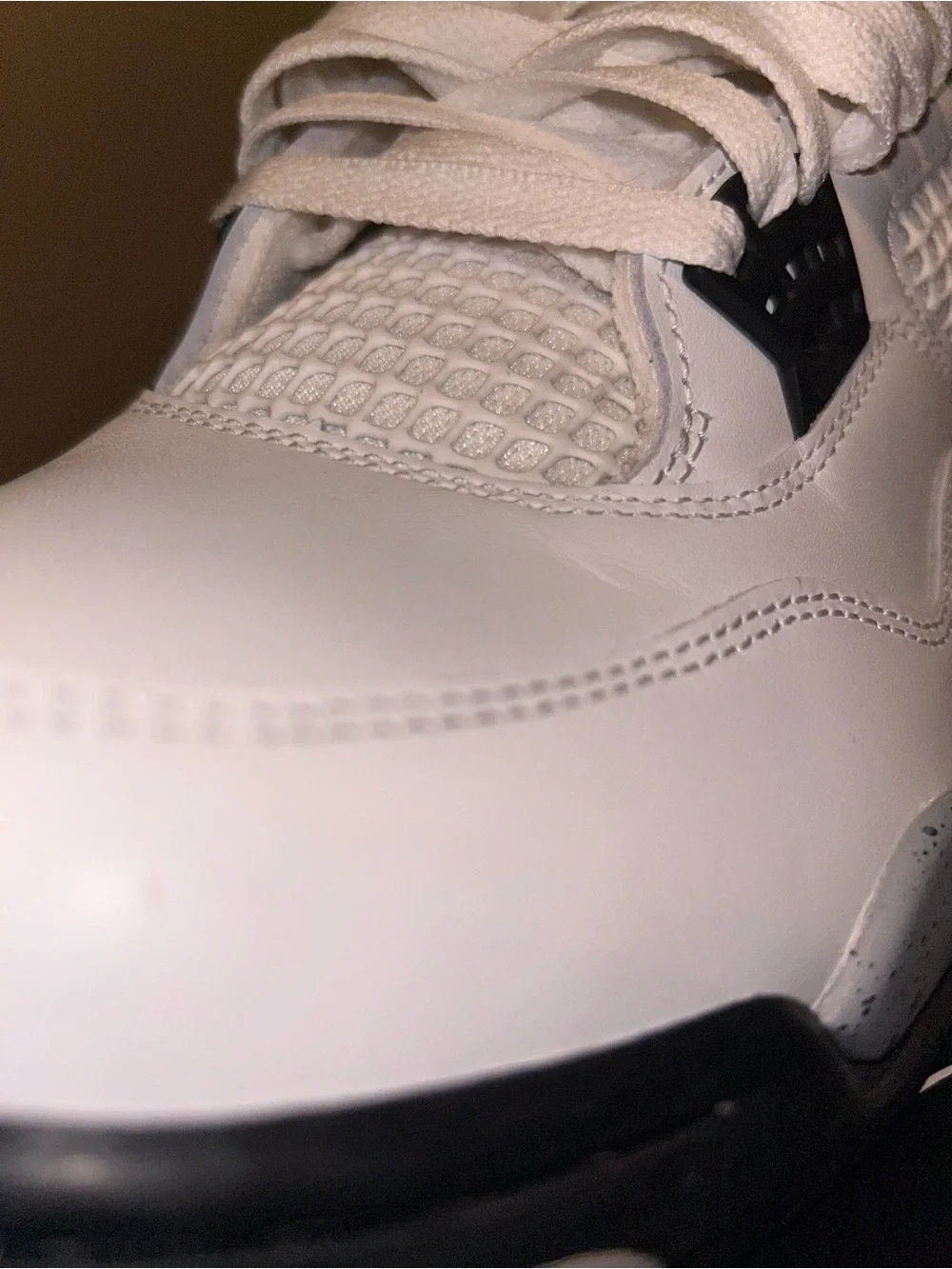Jordan 4 “White Cement 2025”